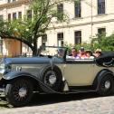 Horch 420 Sportcabriolet von Joachim und Hannelore Schönberg, Gewinner des DEKRA Sonderpokals und 2. Platz um den VREDESTEIN-Pokal Horch 420 Sportcabriolet von Joachim und Hannelore Schönberg, Gewinner des DEKRA Sonderpokals und 2. Platz um den VREDESTEIN-Pokal